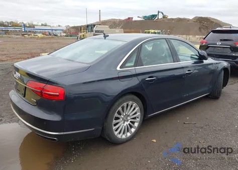 2015 Audi A8 3.0T z USA, uszkodzony, nr VIN WAUJGAFD7FN033845